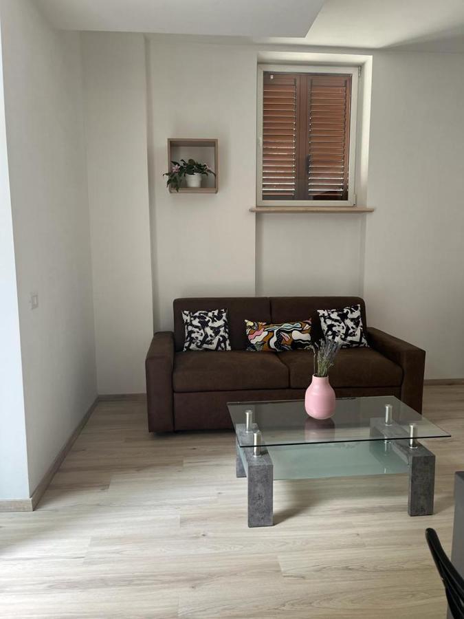 Villa Milano Apt. N. 1 Ngoại thất bức ảnh